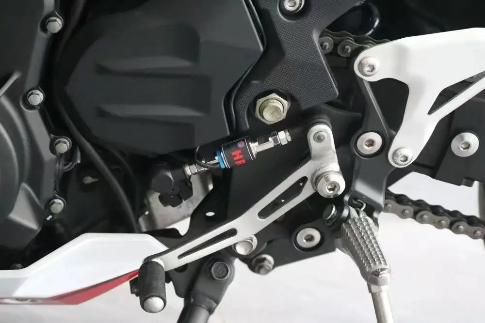 Для CFMOTO 450MT 2023-2026+ од – обзор и цена Motorcycle Quickshifter